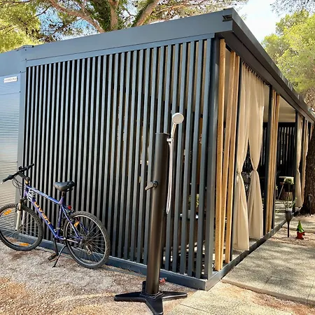 Kamp Tj Escape - Mobile Pakostane