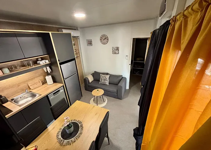 Tj Escape - Mobile * Pakostane